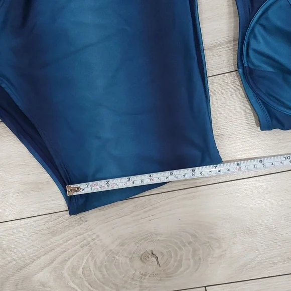 NWOT Victoria's Secret Bikini - Picture 5 of 9